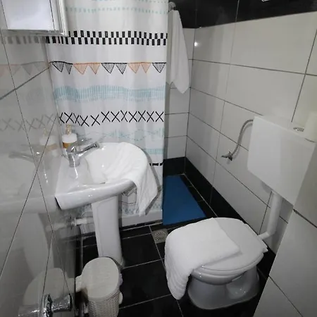 Batis Breeze * Perama (Corfu)