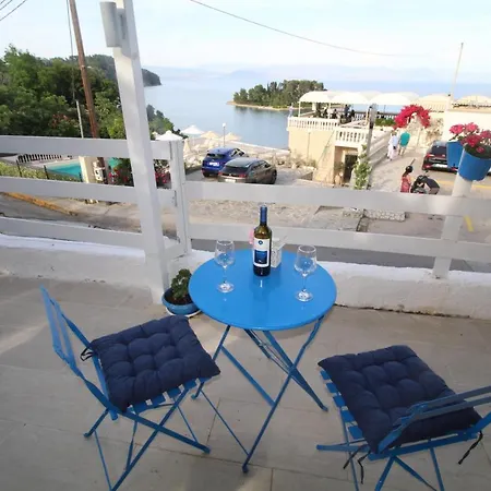 Alojamento de Acomodação e Pequeno-almoço Batis Breeze *