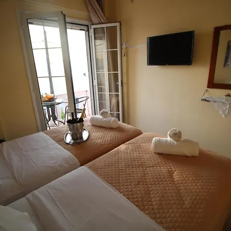 Alojamento de Acomodação e Pequeno-almoço Batis Breeze *