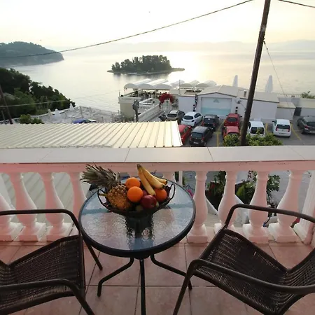 Batis Breeze * Perama (Corfu)