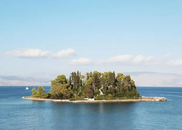 Batis Breeze * Perama (Corfu)