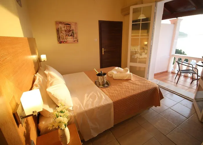 Batis Breeze B&B Perama (Corfu)