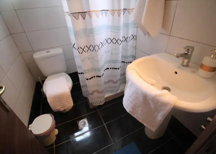 Batis Breeze B&B *